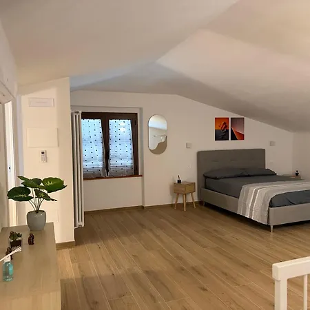 Pensión Markylian House *