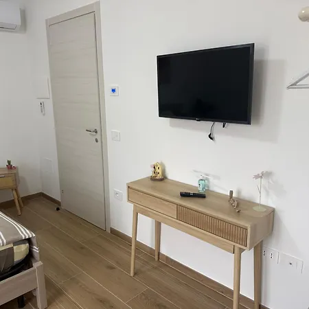 Markylian House