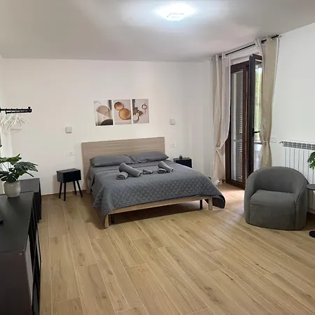 Markylian House Guest house *